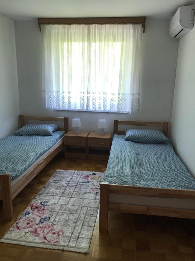 Appartamento Sobe Lara Gradacac Esterno foto